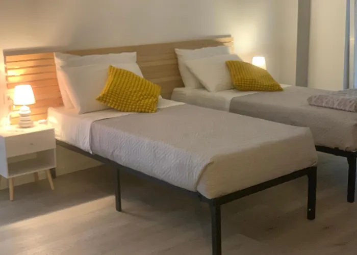 Onlyroomsrho
