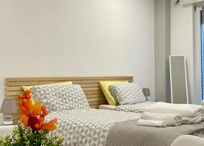 Onlyroomsrho