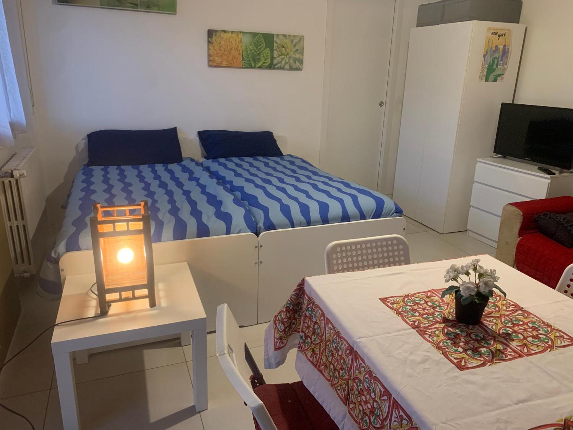 Onlyroomsrho Apartment *